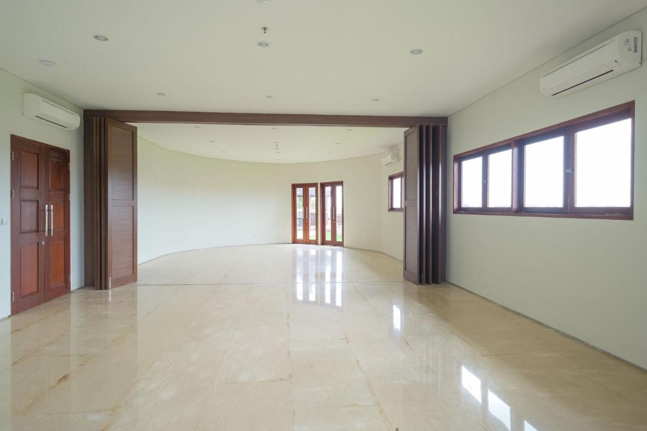 Djabu Seminyak Hotel Dempasar Exterior foto