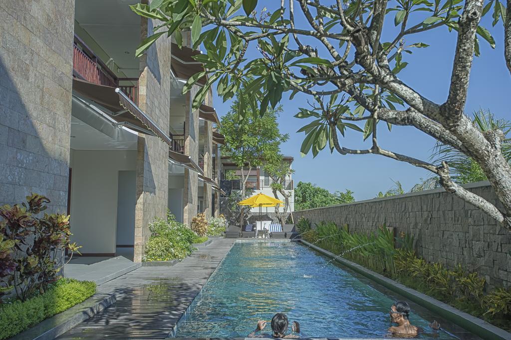 Djabu Seminyak Hotel Dempasar Exterior foto