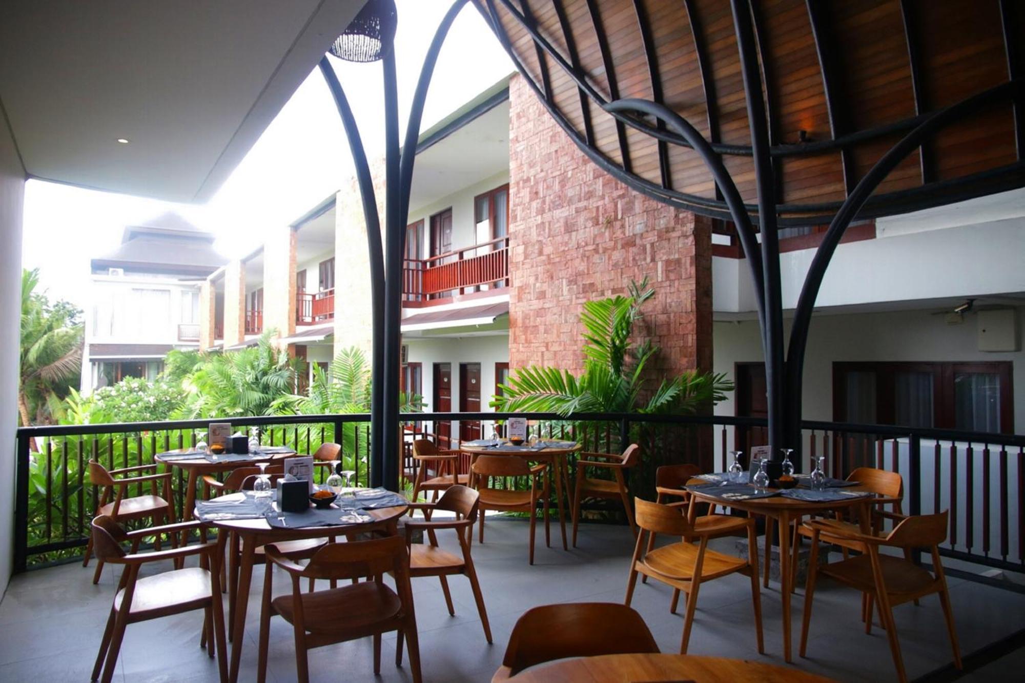 Djabu Seminyak Hotel Dempasar Exterior foto